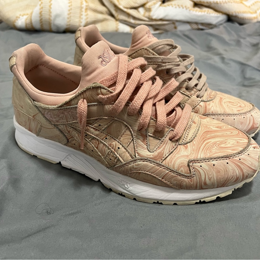 Asics - Picture 5 of 5